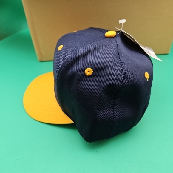 Vintage 90s Deadstock Atlanta Thrashers Boys Hats 12 Pack Logo Athletic Snapback - Picture 4 of 12